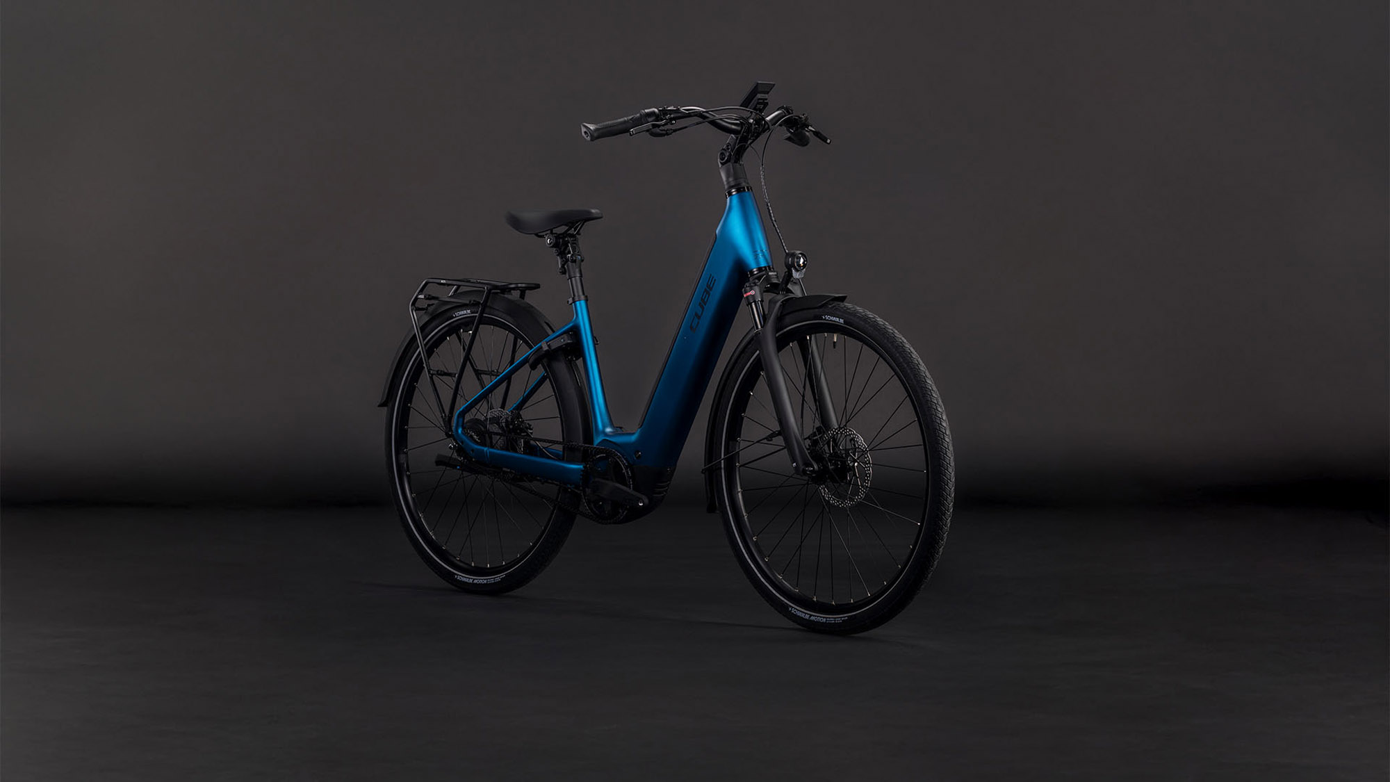 Cube Supreme Hybrid Deluxe Pro 600 electricblue´n´chrome Easy Entry – Bild 2